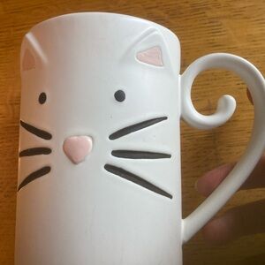 🐞Everyday living cat mug